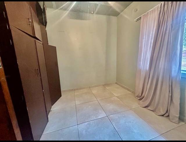 4 BEDROOM HOUSE FOR SALE IN VANDERBIJLPARK CW 3